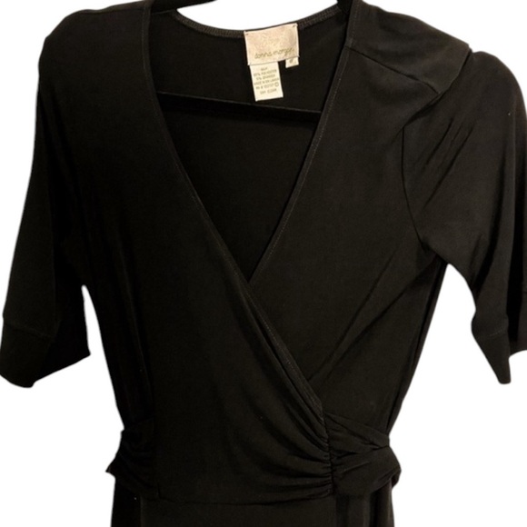 Donna Morgan black wrap dress in excellent condition​ - Picture 2 of 3